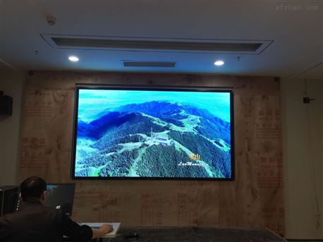 深圳福田会议室舞台P2.5LED显示屏点亮效果